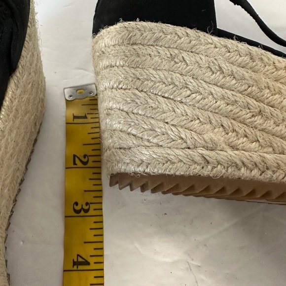 Eileen Fisher Black Wedge Sandals Espadrilles straps zipper back low heel  sz 8 - Picture 12 of 12
